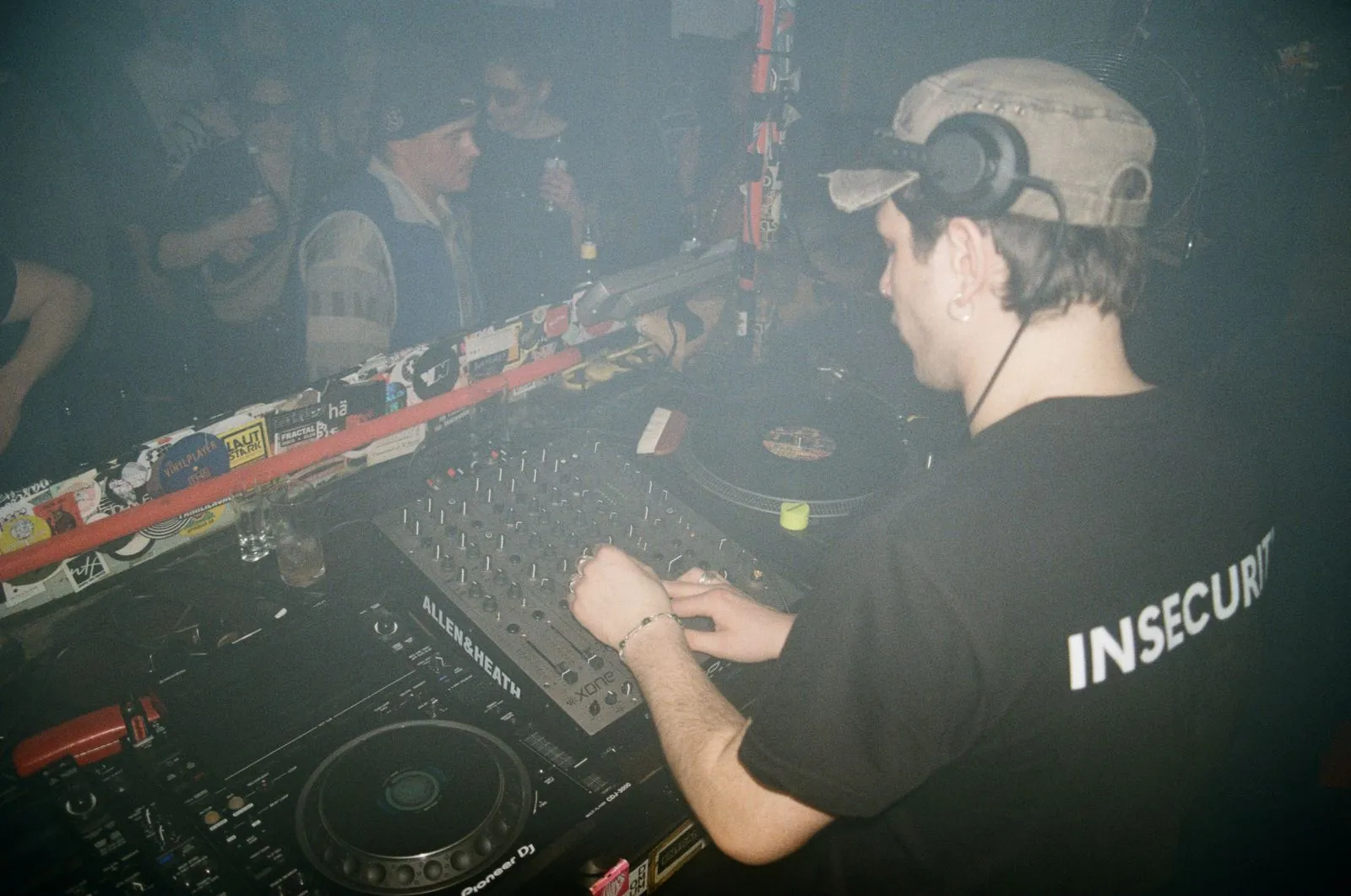Velvet Trauma working the mixer
